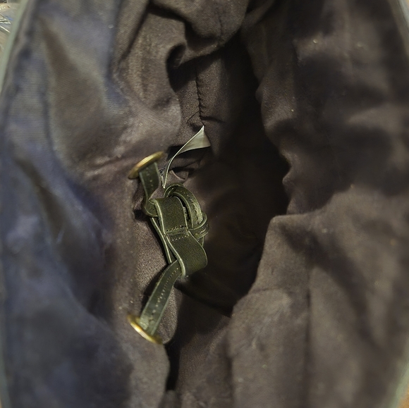 Tommy Bahama Rattan Woven Handbag Bucket Bag Convertible in black - Picture 3 of 3